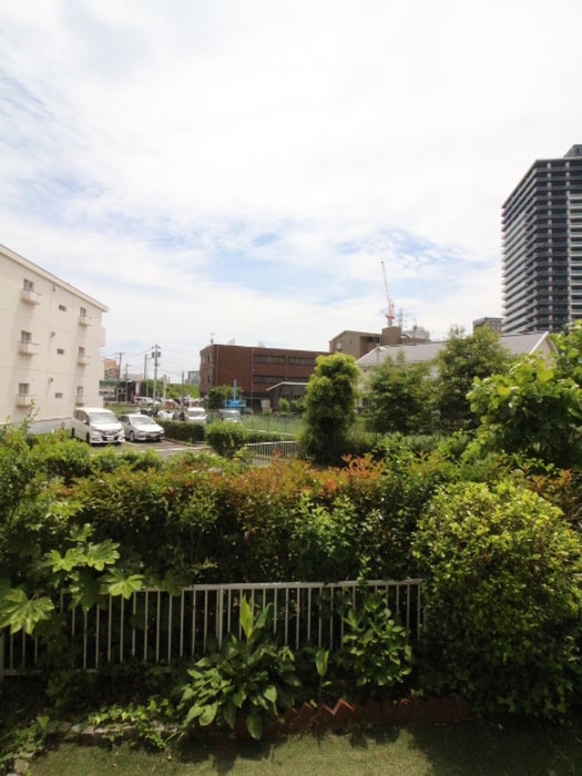 室内からの展望 えびな国分団地８号棟（１０５）