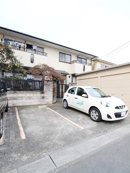 駐車場 ルク―ル