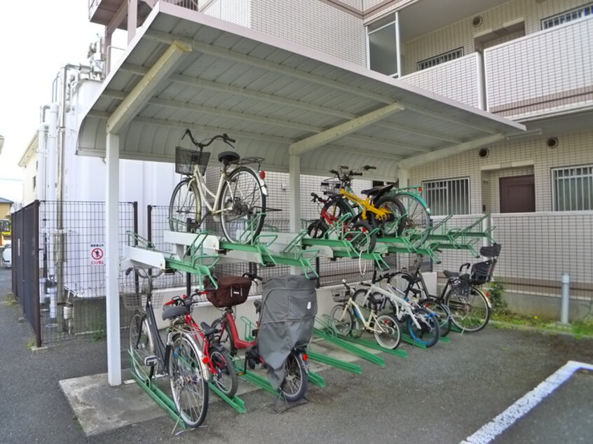 駐輪場 コーポレート西船橋