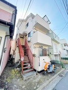 テラス根岸の外観