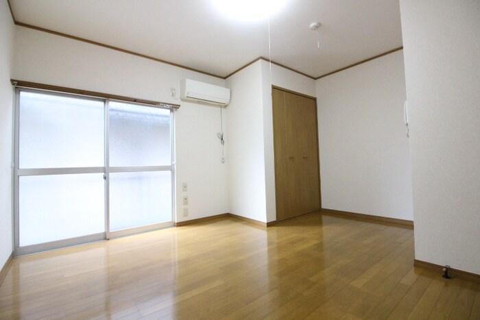 居室 アースパックス　１号棟