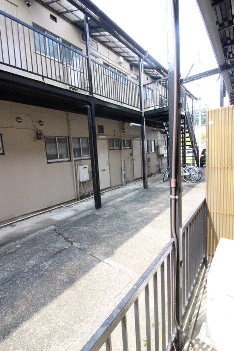 室内からの展望 アースパックス　１号棟