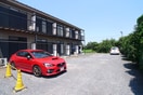 駐車場 プチフォ－レスト