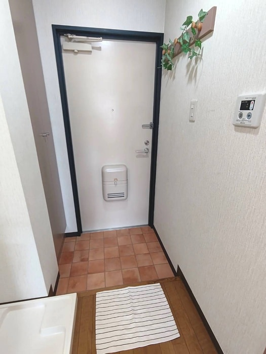 玄関 ＴＲソレイユ