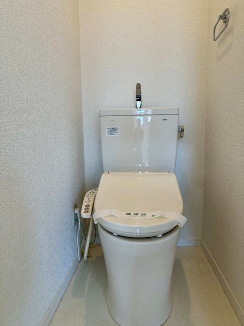 トイレ 臼井デンタルビル