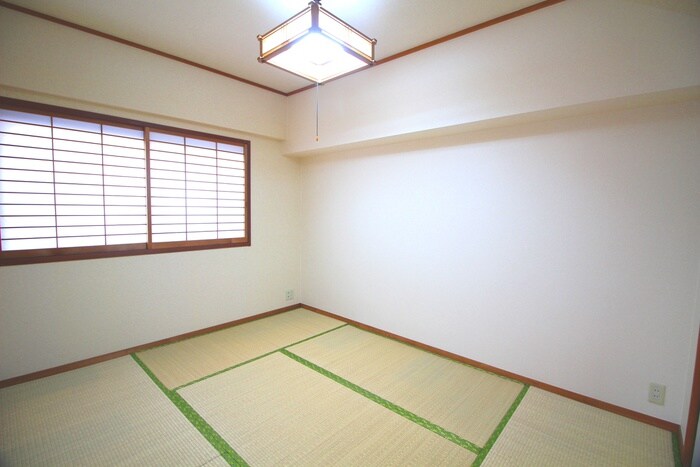 居室 フロ－ラルパレス元町