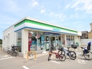 ファミリーマート 川越寺尾店(コンビニ)まで900m ティアラⅢ