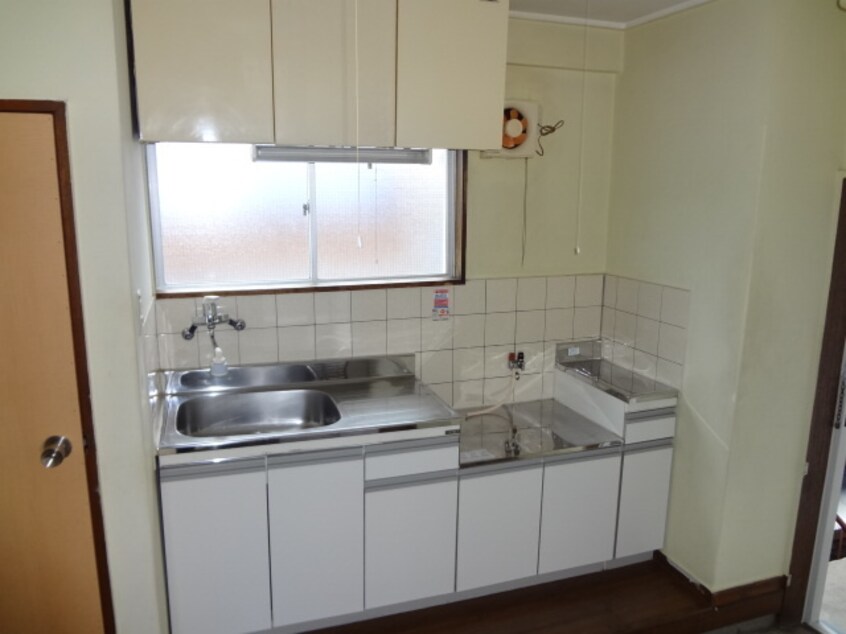 キッチン 村石ビル