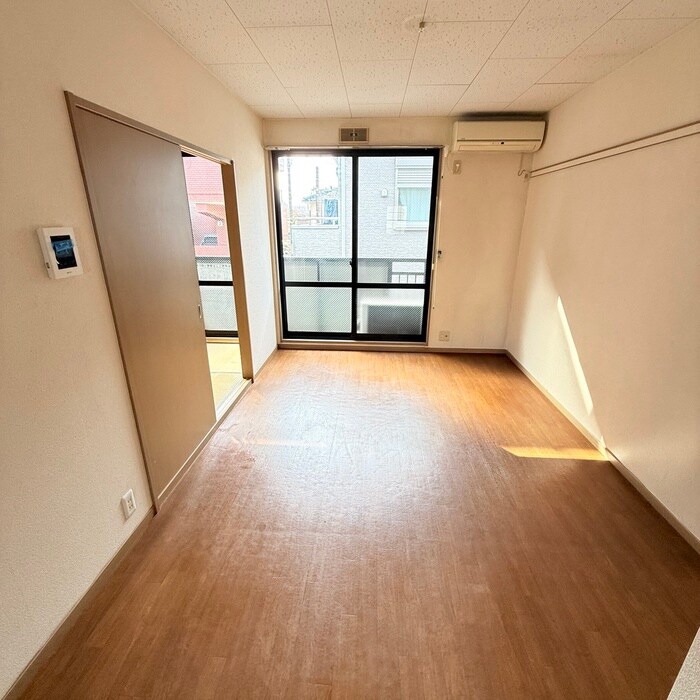 居室 サンライフ