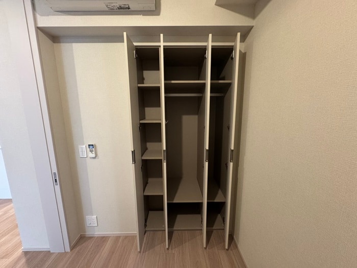 収納 ﾌﾟﾗｳﾄﾞﾌﾗｯﾄ三越前ｲｰｽﾄ