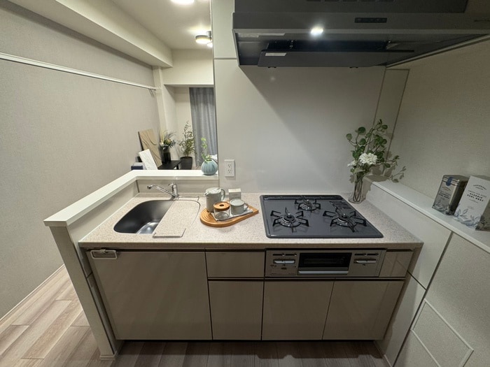 キッチン ﾌﾟﾗｳﾄﾞﾌﾗｯﾄ三越前ｲｰｽﾄ