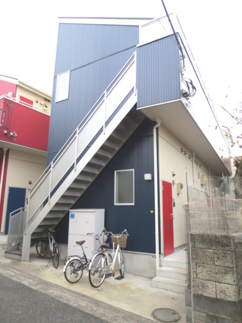 外観写真 フェリ－チェ上反町