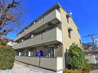 オークビレッジ