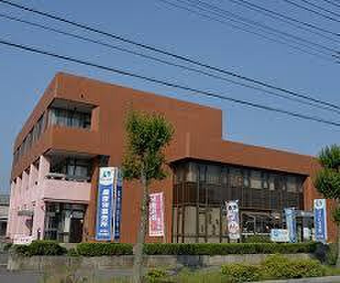 JAいるま野坂戸支店(銀行)まで450m ム－ンシャイン壱番館