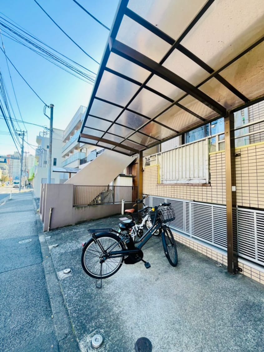 駐輪場 スカイコ－ポ田中