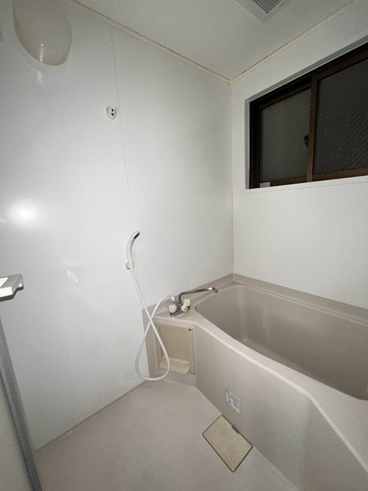 バス／シャワールーム等 ﾊｲﾂささ川