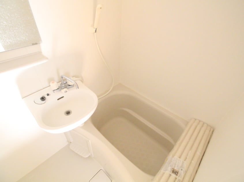 バス／シャワールーム等 ハイツ長谷川