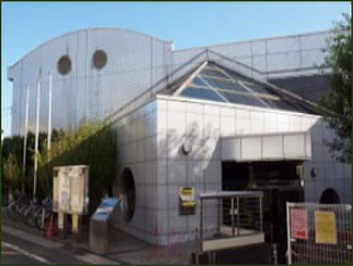 南大泉図書館(図書館)まで560m ハイツ長谷川