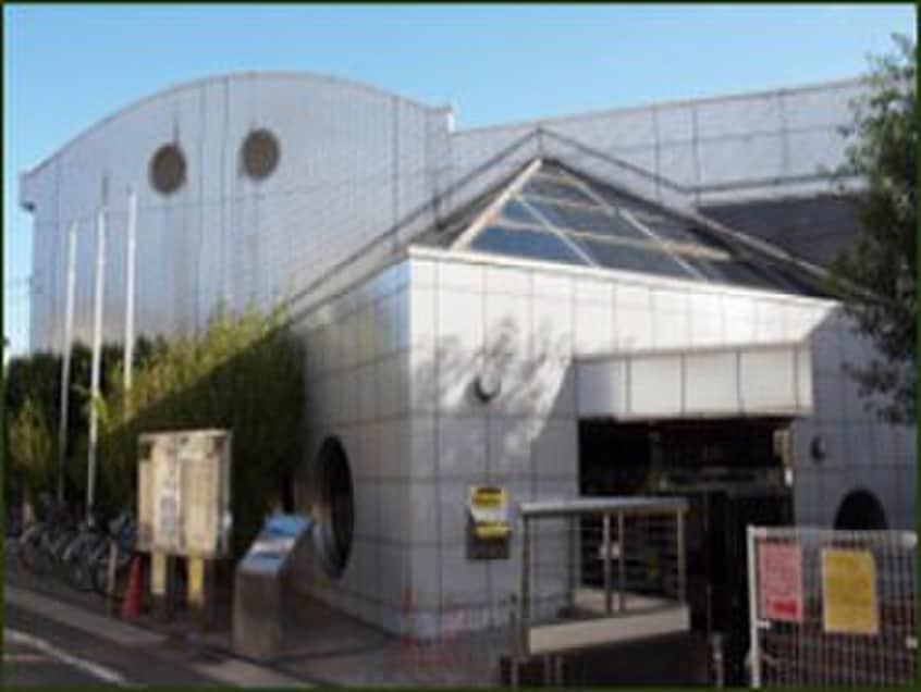 南大泉図書館(図書館)まで560m ハイツ長谷川