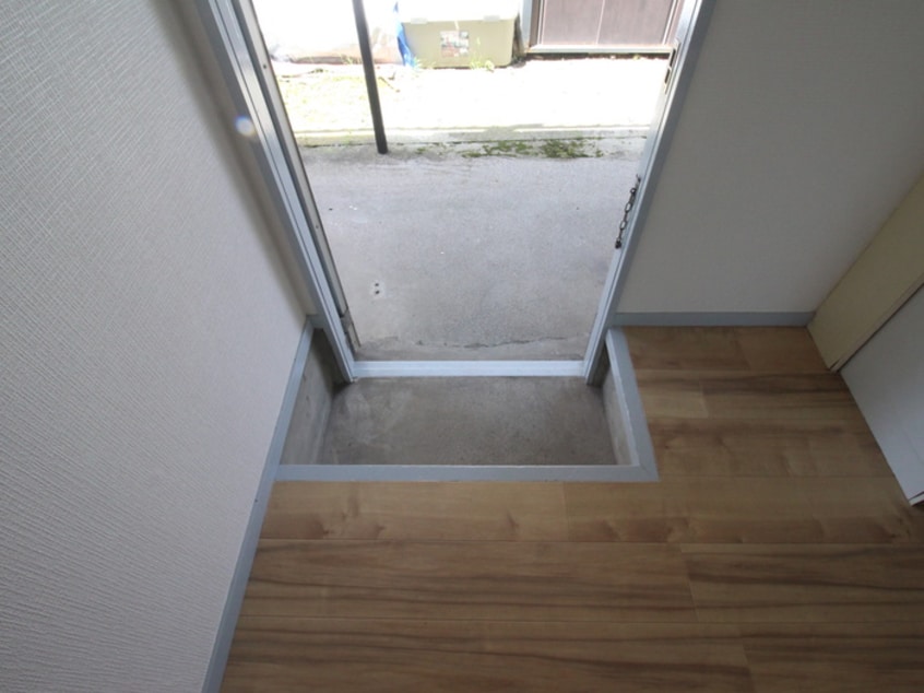 玄関 しのぶ荘