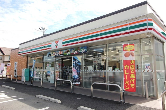 セブンイレブン(コンビニ)まで350m グリ－ンハイツ２