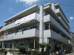 ルミエール岡村