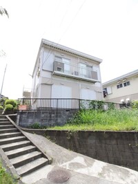 ハイツ大胡  ２