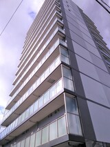 小田急伊勢原駅前マンション