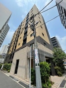 Ｊ－ＦＩＲＳＴ　ＣＨＩＹＯＤＡの外観