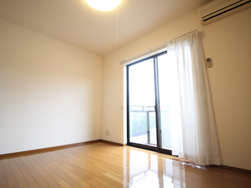 居室 テラスコウバイ