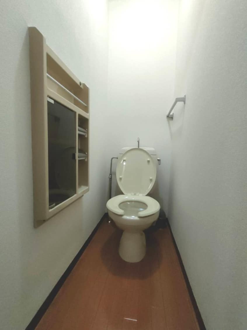 トイレ ソーラーハイツ