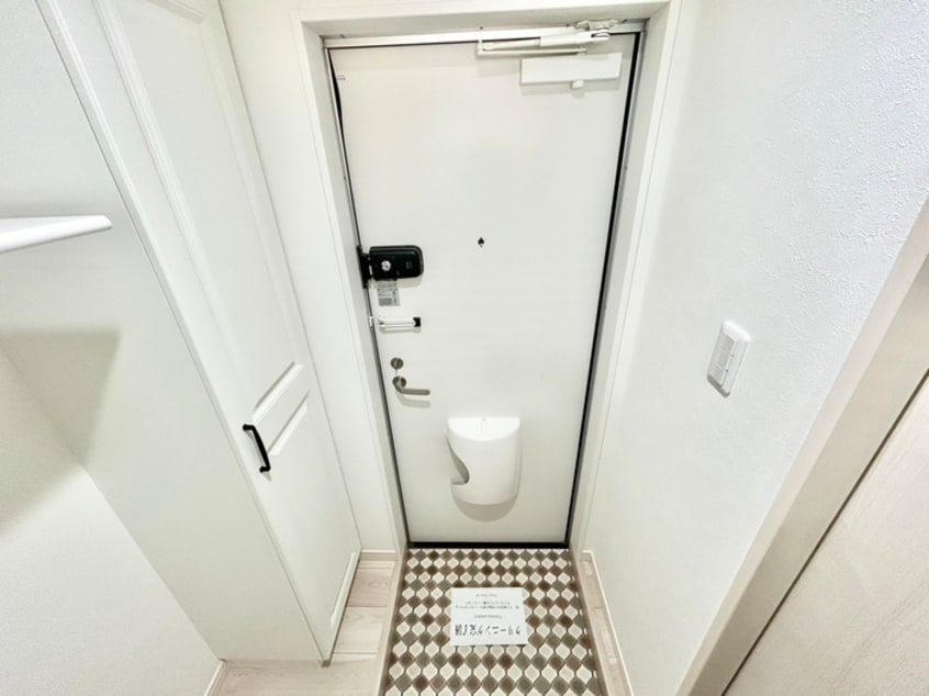 玄関 ラベルヴィー弘明寺