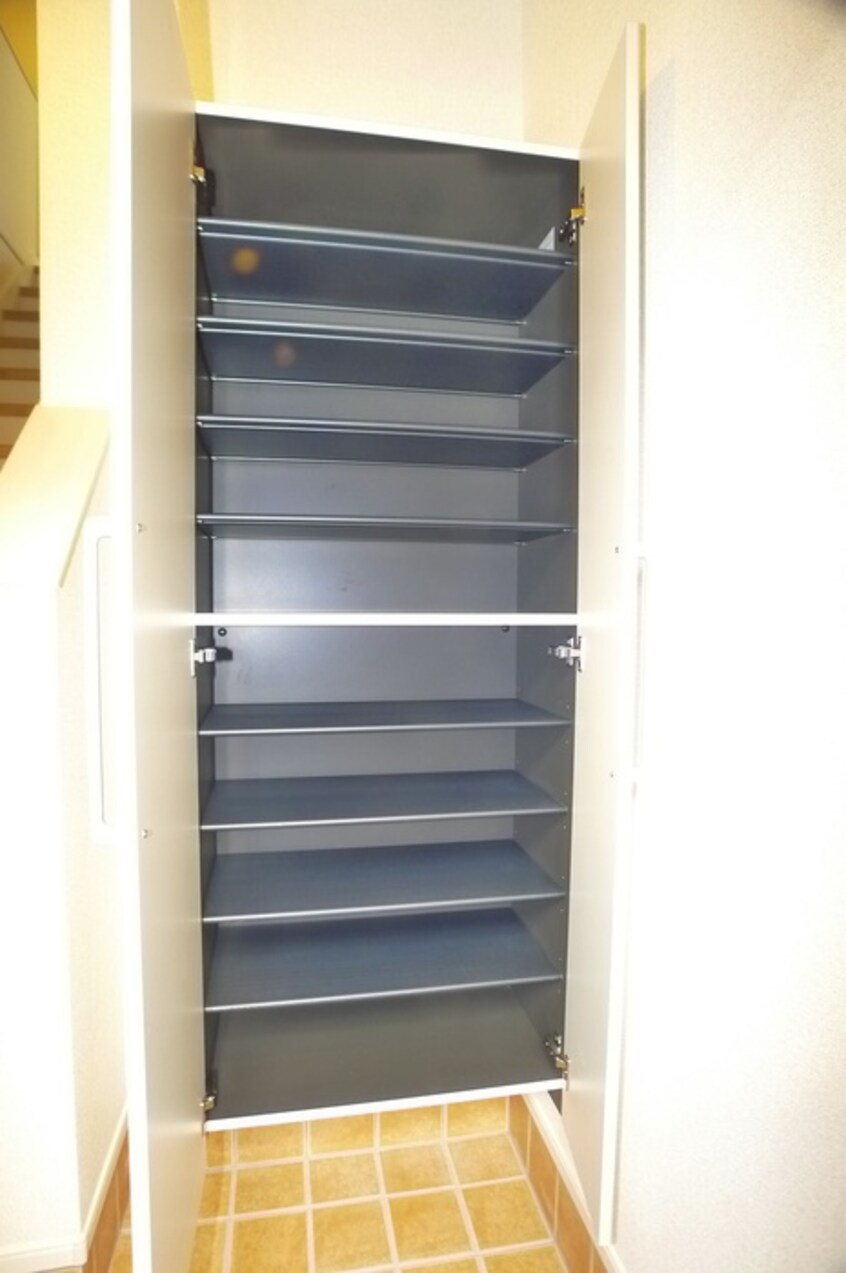 靴箱 スックワームJ