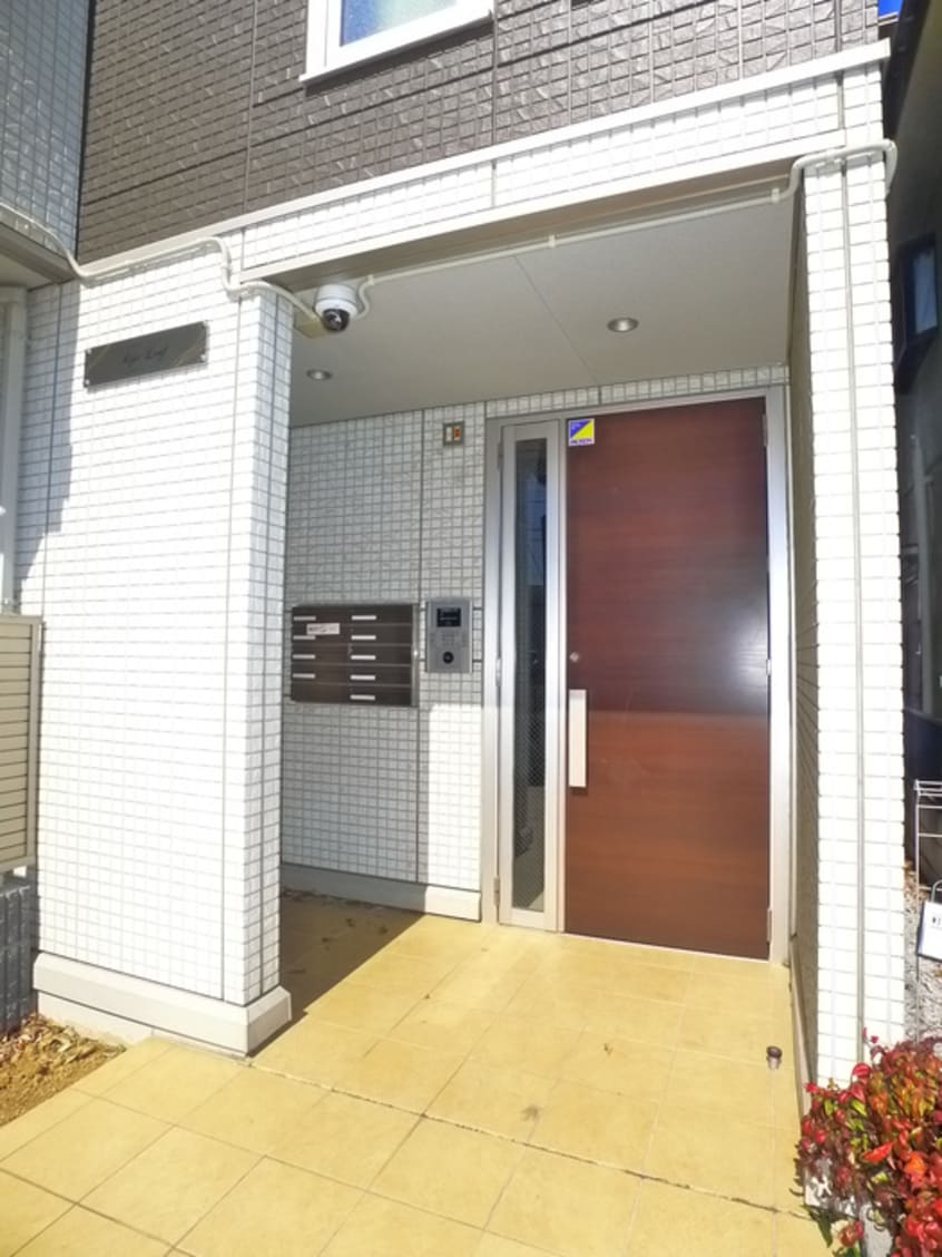 エントランス部分 レイストリーフ