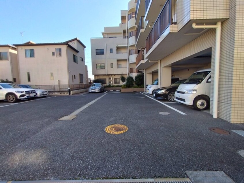 駐車場 ロイヤルメゾンⅡ