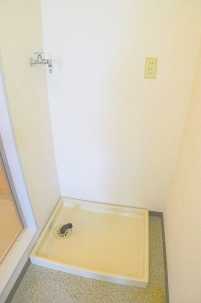 洗濯機置場 ロイヤルメゾンⅡ