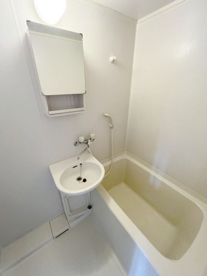 バス／シャワールーム等 イエティ－シティ－ハイム