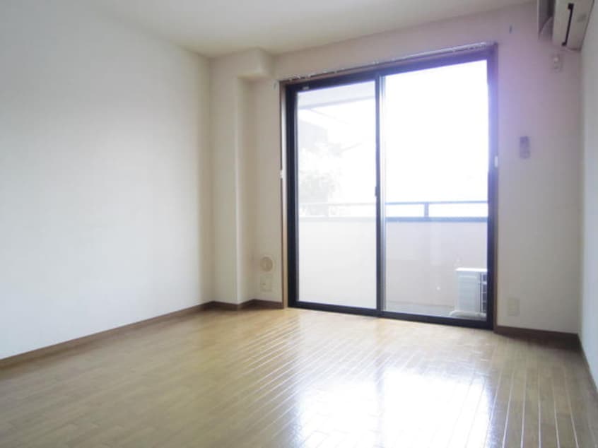 居室 クレスト新羽