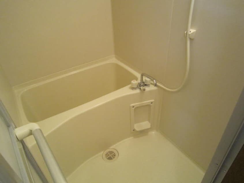 バス／シャワールーム等 クレスト新羽