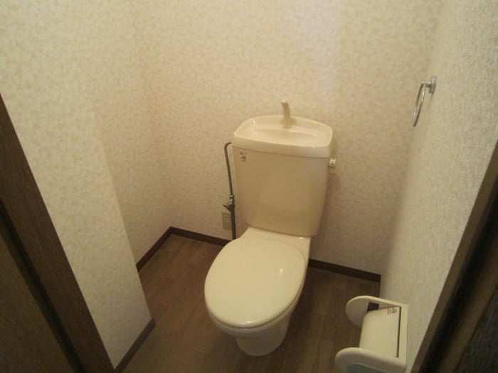 トイレ クレスト新羽