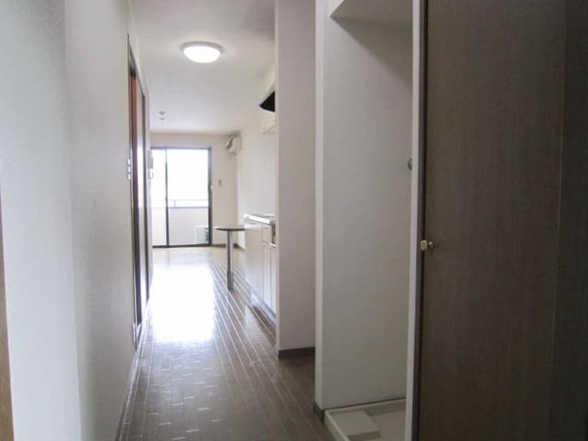 廊下 クレスト新羽