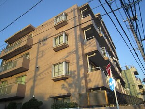 ハイツ川崎紺屋町(203)