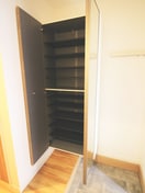 靴箱 ｉｌ　ｇｉｒａｓｏｌｅ　Ａ