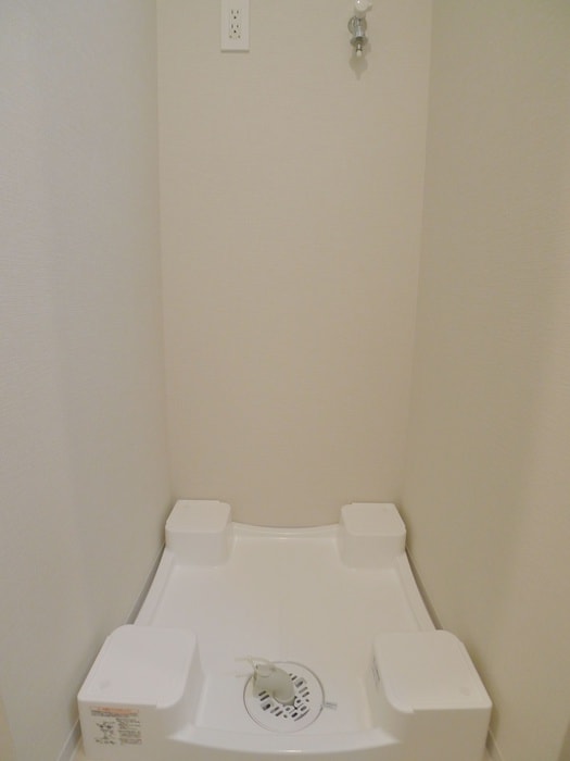 洗濯機置場 コンフォリア・リヴ千住