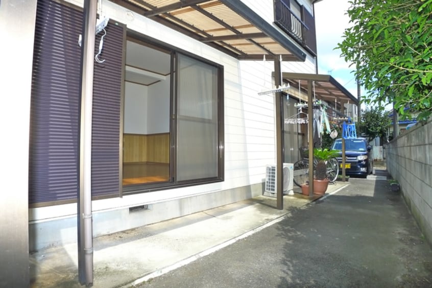 ベランダ・バルコニー シンセリティナカエイ