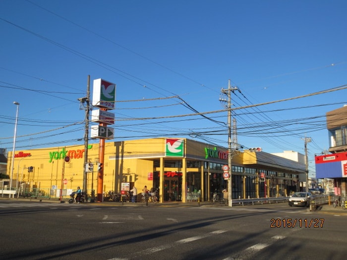 ヨークマート桶川店(スーパー)まで650m ヨコタハイツ熊野