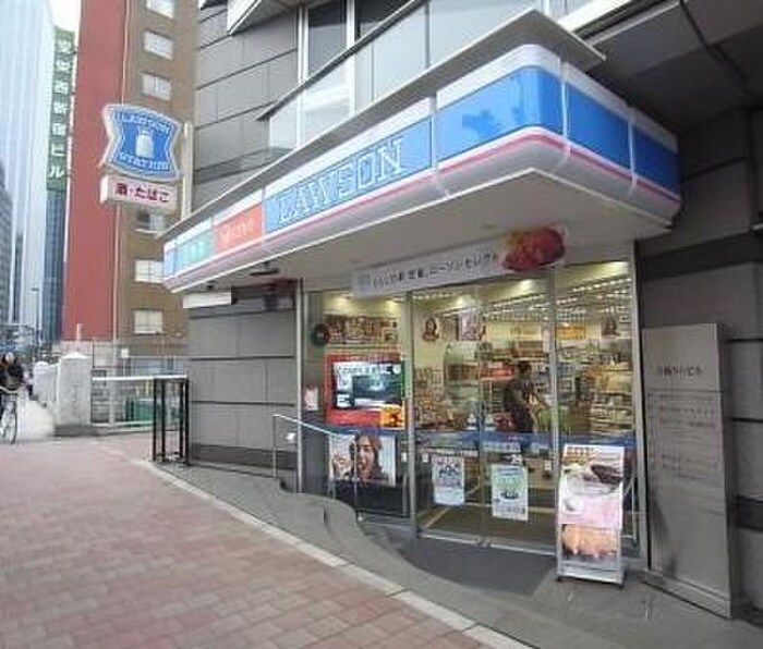 ローソン中野本町一丁目店(コンビニ)まで145m 和田ハイツ相生町