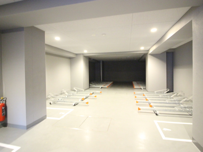 駐輪場