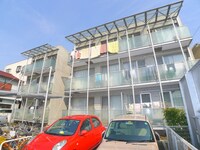 クリスタルハウス