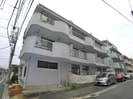 小井土マンションの外観